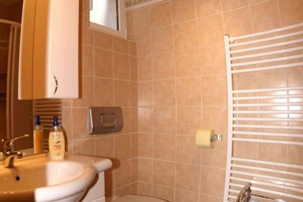 Entire apartment, Apartment in Hvar town with Balcony, Air condition, Wifi, Washing machine (221-2) in Hvar City, Hvar