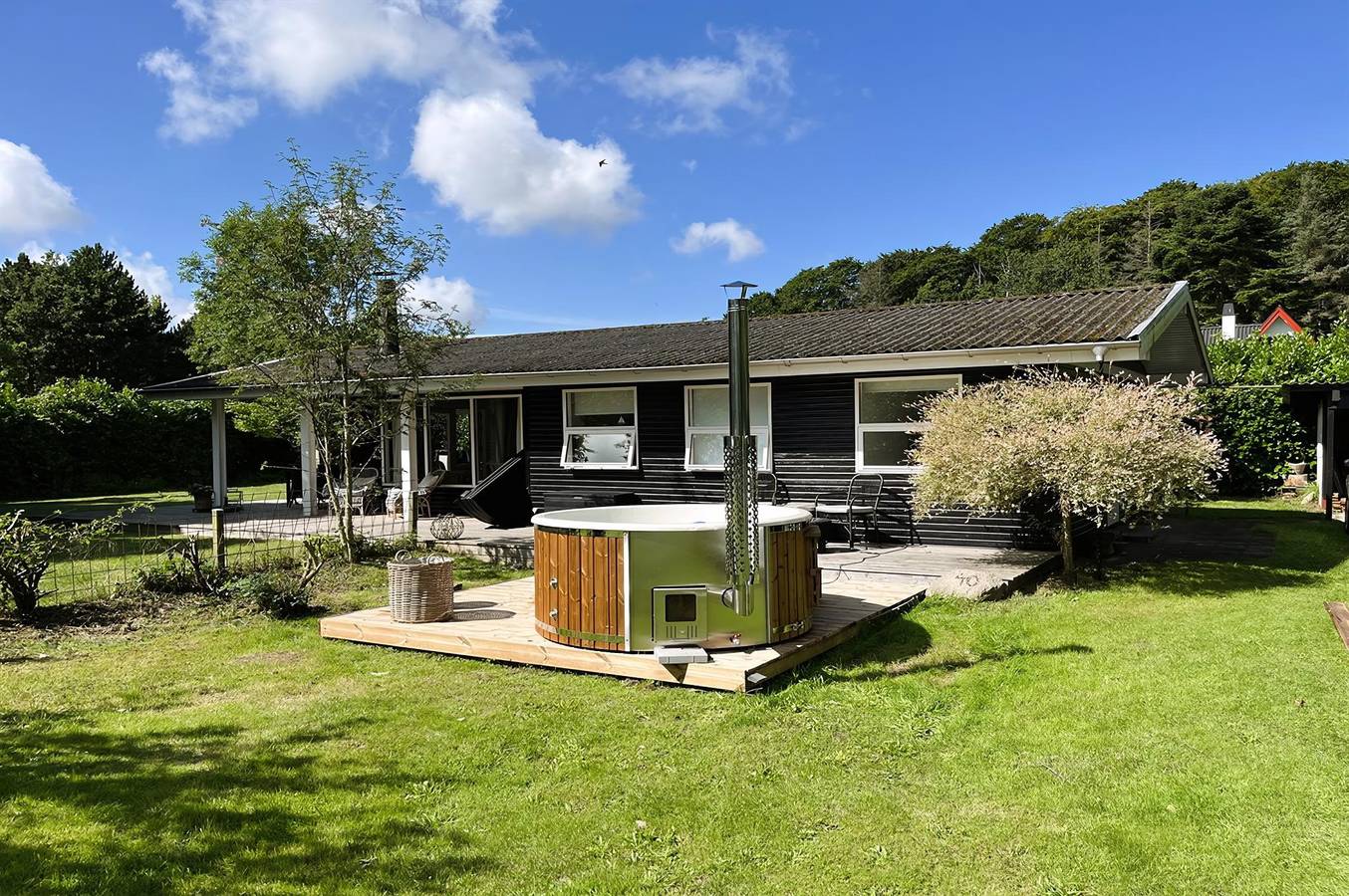 Home in Rudkøbing with lake view in Spodsbjerg, Langeland
