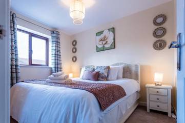 Holiday Rental for 10 People in Milton Keynes, South East England, Photo 4