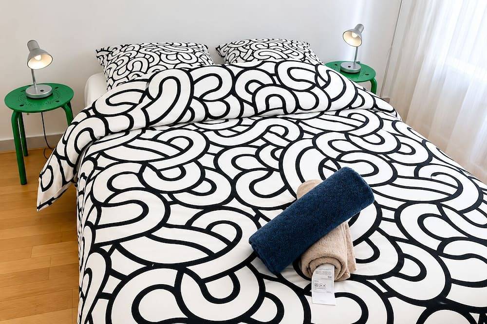 Appartement entier, Epsilona, Paris 13 à 2 min. Balcon + Parking in Le Kremlin-Bicêtre, Val-de-Marne
