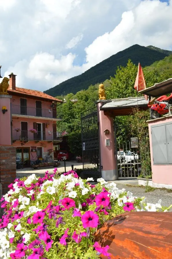 Bed and breakfast per 3 persone, con panorama e giardino - 1