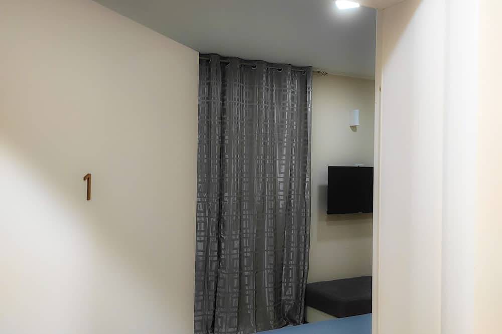 Entire apartment, 76 Avenue Suites - Very close to the city center in Reggio Calabria, Reggio Calabria Province