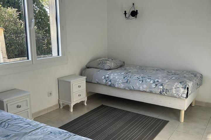 Location de vacances pour 14 personnes, avec jardin et balcon à Canaules-et-Argentières - 4