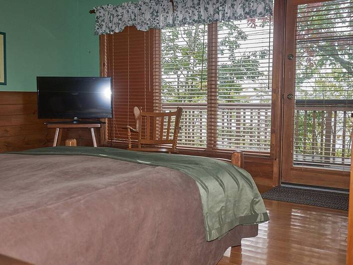 Vacation rental for 9 people, with garden in Canada