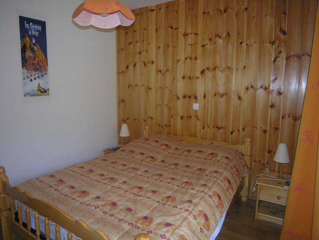 Les Capucines in Les Hieres, La Grave