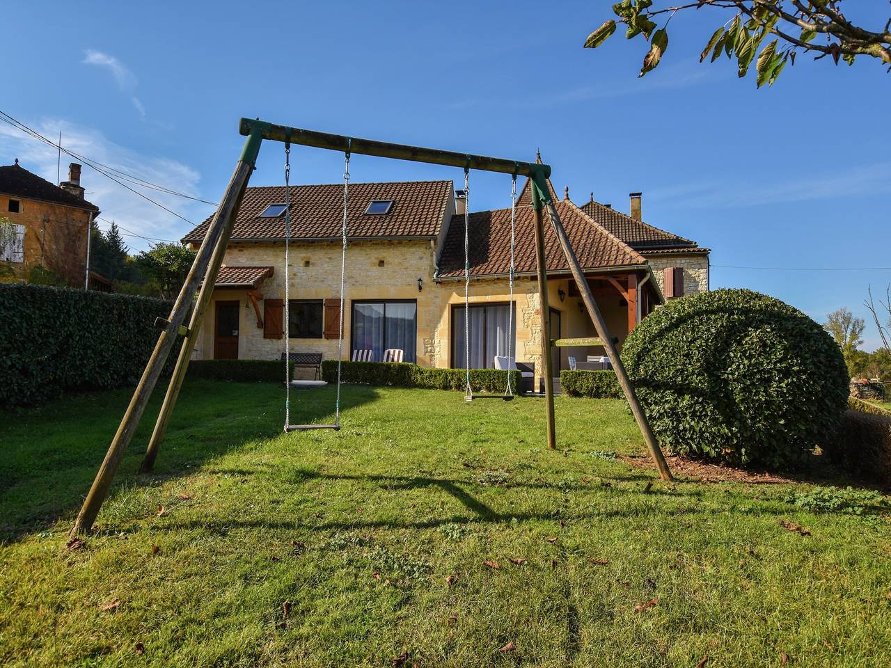 Maison de vacances à Montcléra avec barbecue in Montcléra, Quercy