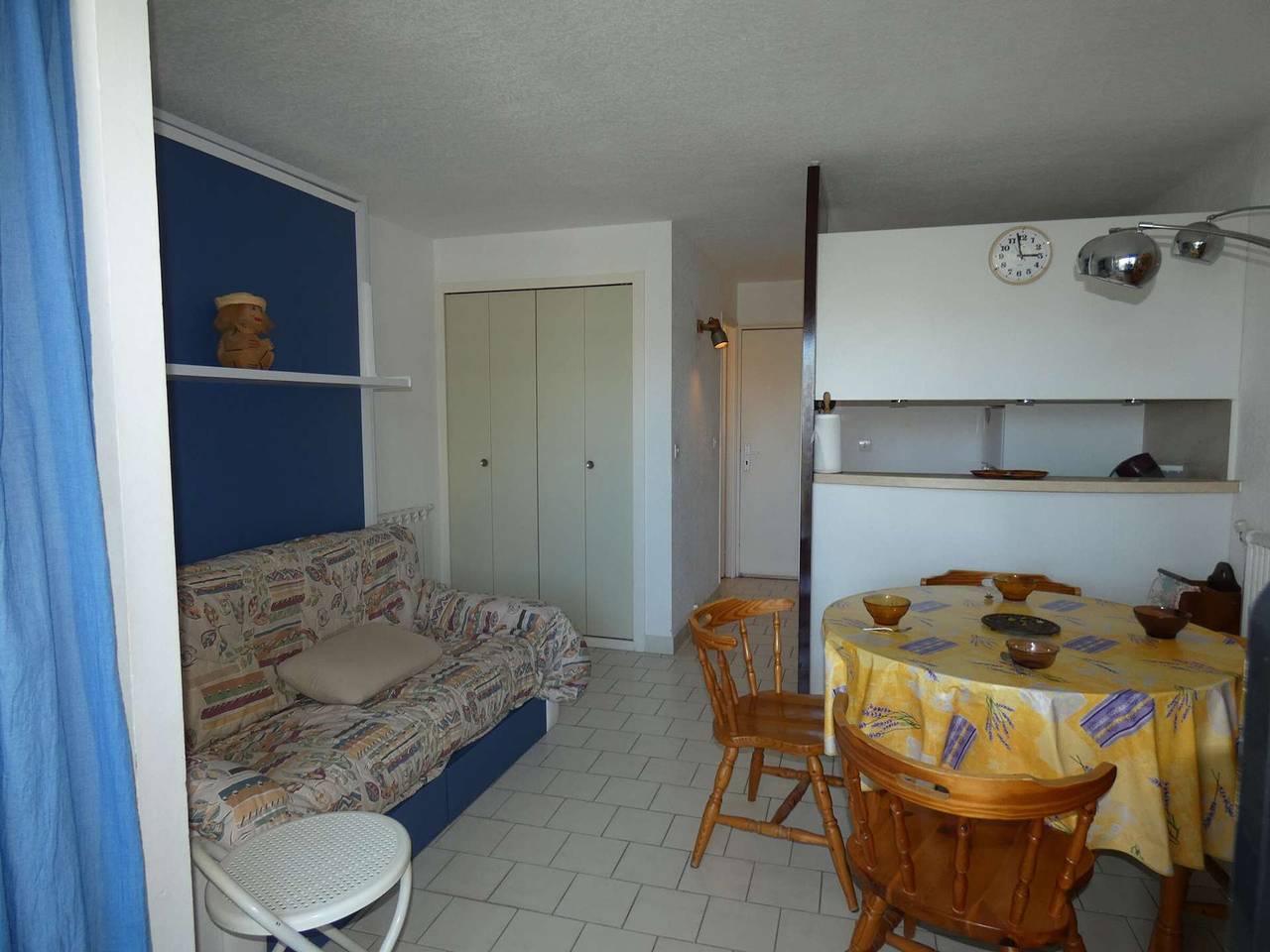 Studio entier, Agréable studio cabine proche plage, verdure et commerces, parking privé, pour 4 personnes in Le Couchant, La Grande-Motte