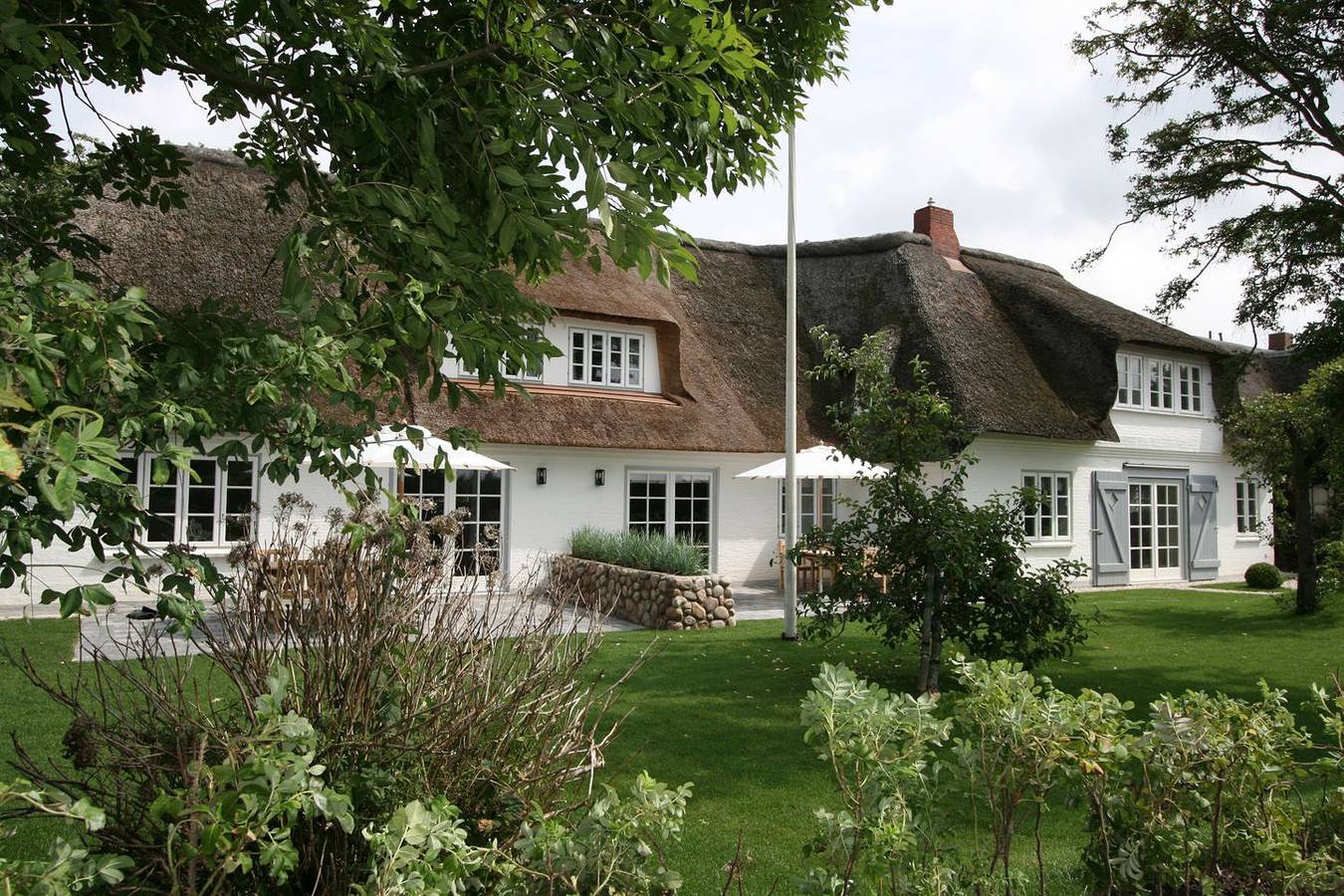 „Erleben Sie luxuriöse Erholung im Kapitänshaus Ost – Ihr Traumurlaub!“ in Oldsum, Föhr