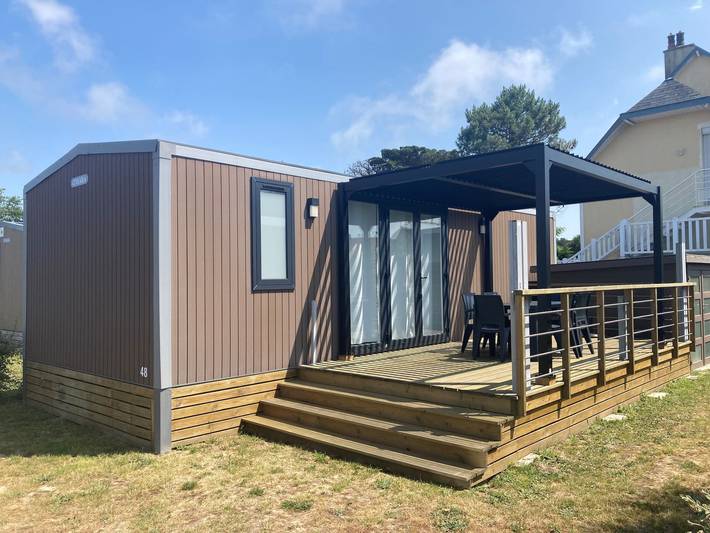Camping pour 6 personnes, avec terrasse et piscine à Jullouville