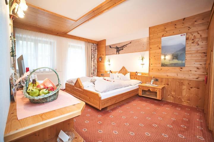 Ferienwohnung für 2 Personen, mit Pool und Garten, kinderfreundlich in Leutasch - 4