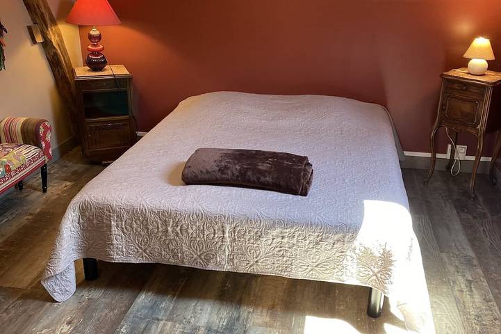 Location de vacances pour 14 personnes, avec jardin, animaux acceptés à Cours-de-Pile - 3