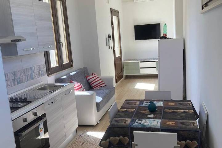 Location de vacances pour 3 personnes, avec terrasse à Brindisi