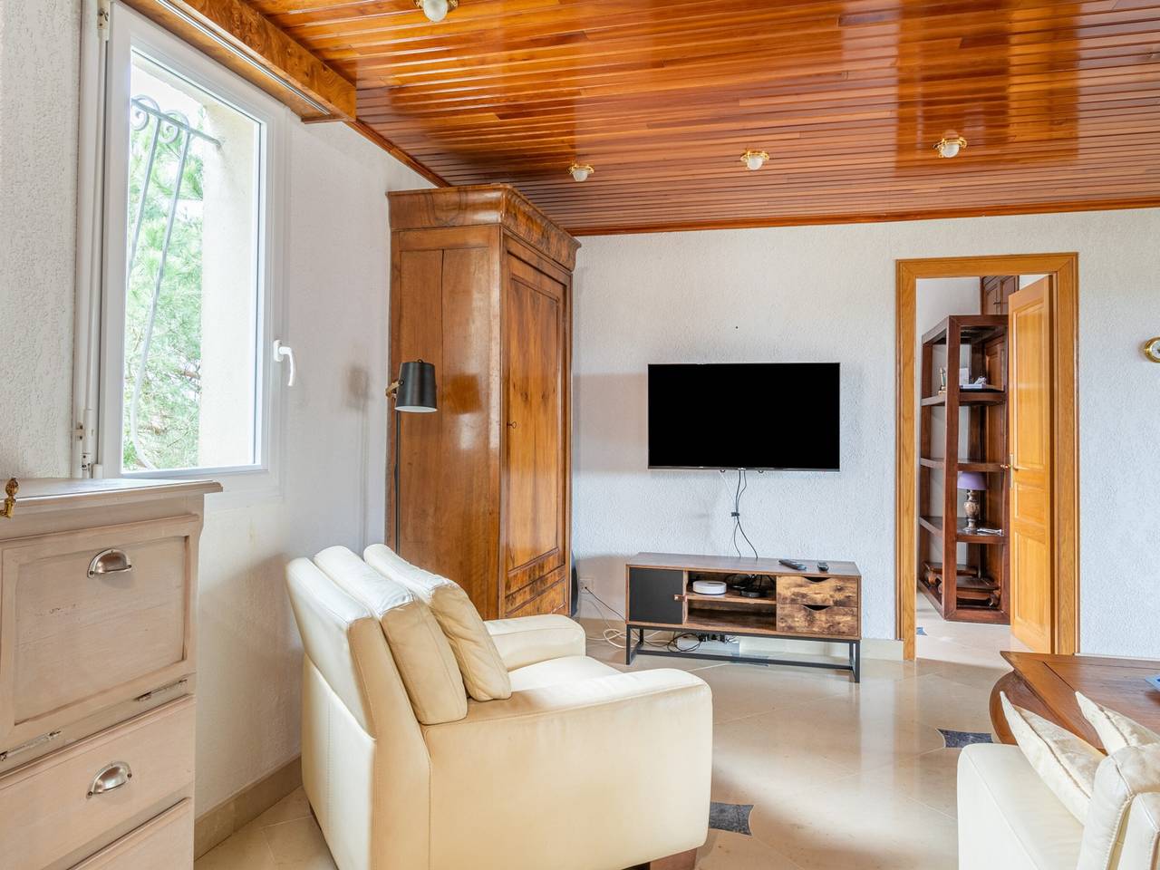 Appartement entier, Duplex centre station Biscarrosse 6 pers, terrasse, Wifi, parking, équipements complets in Biscarrosse Plage, Biscarrosse