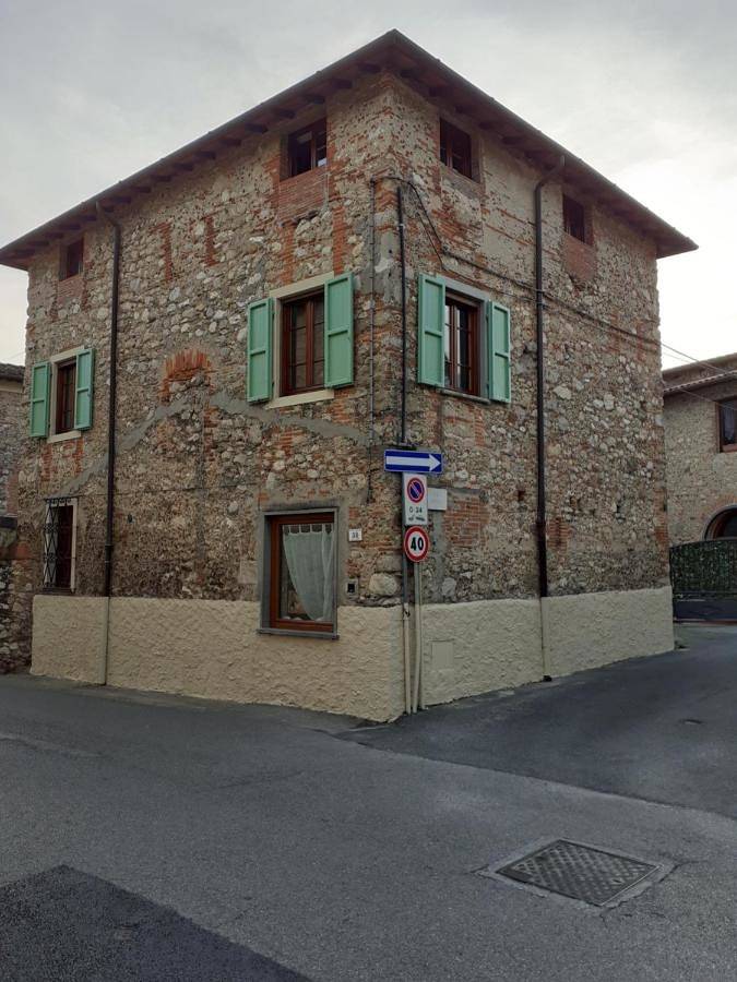 B&b per 2 persone, con Balcone e Terrazza nonché Giardino e Panorama a Camaiore (Toscana)