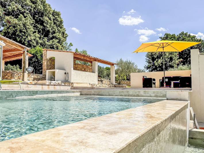 Location de vacances pour 6 personnes, avec jardin à Moissac-Bellevue