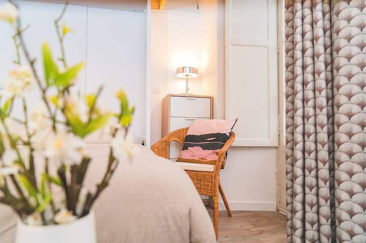 Appartement entier, Studio Hyper Centre - Idéal pour We, Ski, Cure in Luchon-Superbagnères, Bagnères-de-Luchon