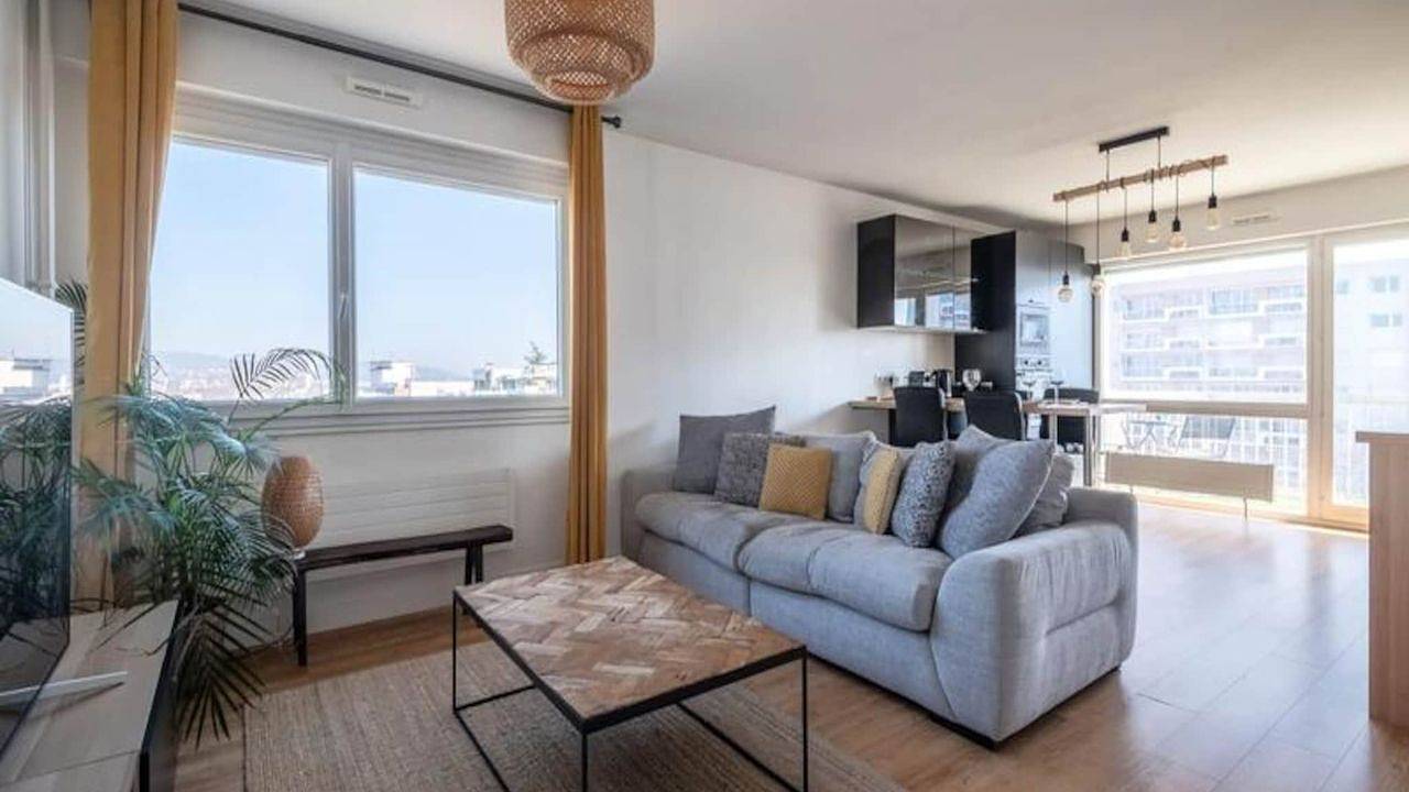 Ganze Ferienwohnung, Ferienwohnung für 4 Personen (73 m²) in Tassin-la-Demi-Lune in Tassin-la-Demi-Lune, Rhône