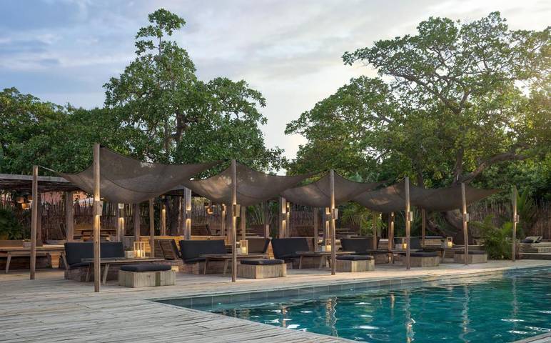 Pousadas para 6 pessoas, com piscina e terraço e ainda vista, com animais de estimação em Camocim