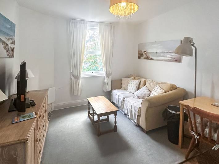 Apartment for 2 people, with pets in Paignton