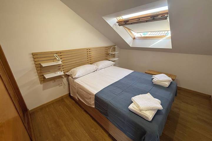 Ganze Wohnung, Loft with charm and free private garage in finisterre in Sardiñeiro, Fisterra