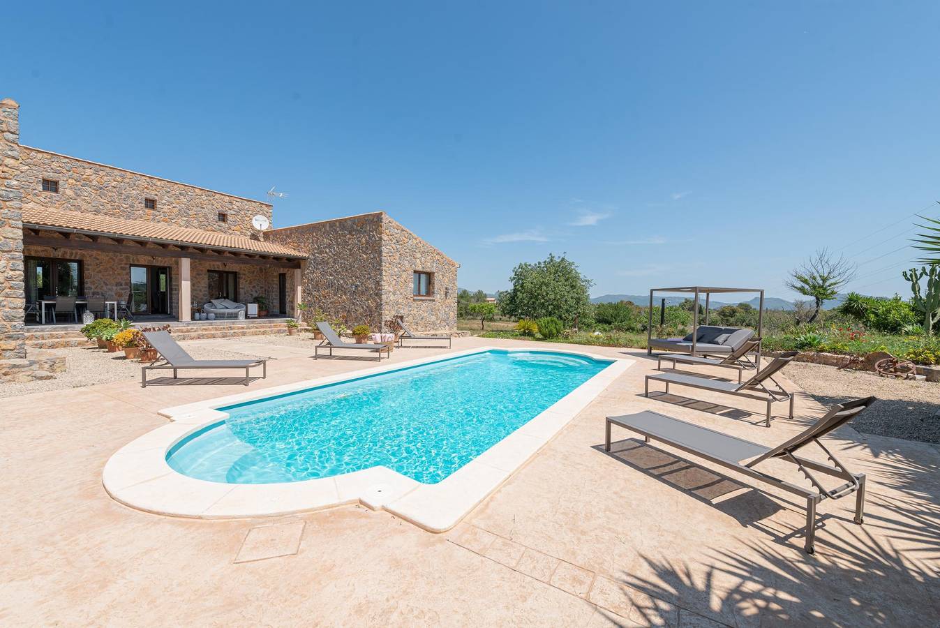 Bellpuig 4 - Villa with private pool in Artà. Free Wifi in Artà, East Majorca
