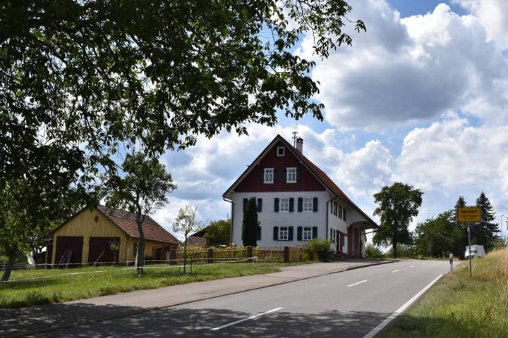 Ferienhaus für 7 Personen, mit Terrasse und Garten sowie Ausblick in Neuweiler - 3
