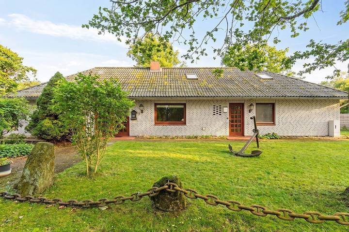 Ferienhaus für 6 Personen, mit Terrasse und Garten