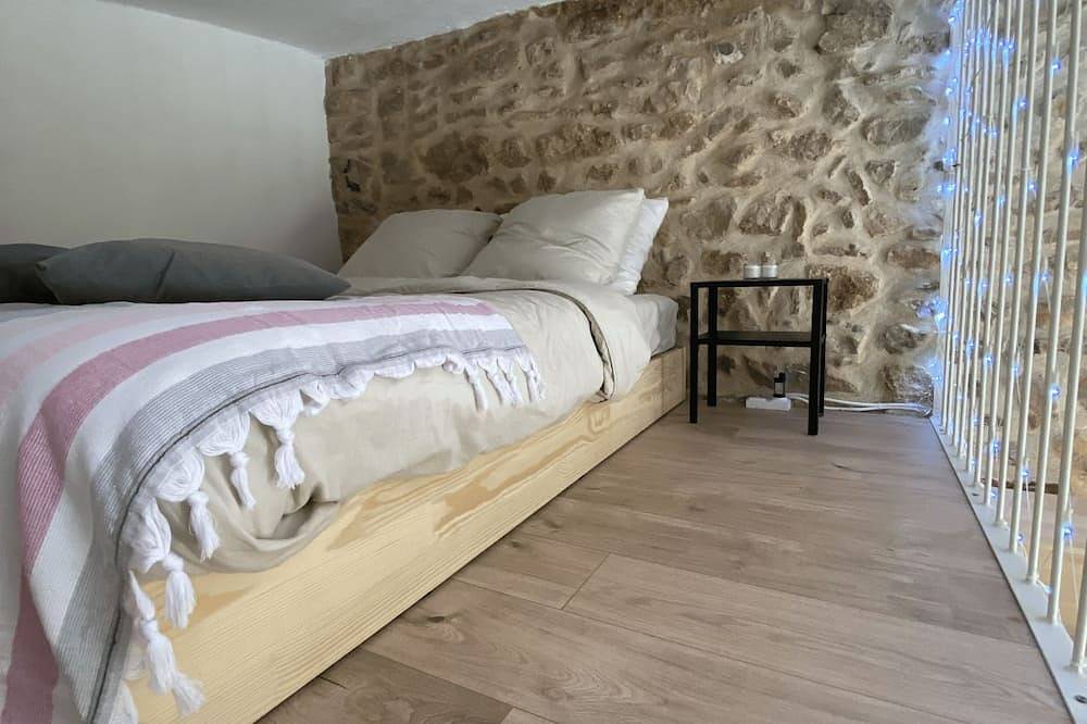 Appartement entier, La Bergerie de Carmen in Mornas, Vaucluse