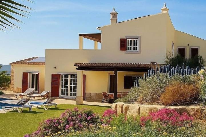 Villa für 8 Personen, mit Whirlpool und Garten, mit Haustier in Faro