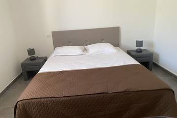 Villa pour 6 Personnes dans Saint-Florent, Cap Corse, Photo 4