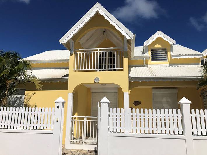 Villa pour 6 personnes, avec terrasse ainsi que jardin et piscine en Guadeloupe