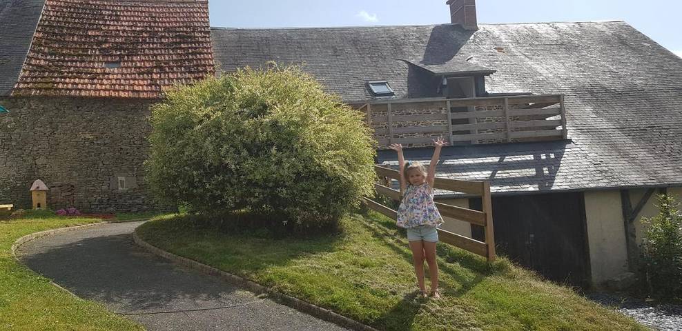 Casa de vacaciones para 24 personas, con jardín y vistas - 1