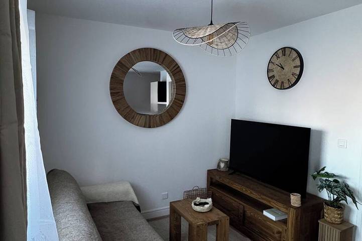 Apartamento entero, The white nest in the heart of the Jura mountains in Saint-Laurent-en-Grandvaux, Parc naturel régional du Haut-Jura