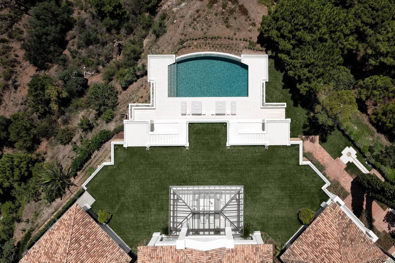 Z Villa Magda in El Madronal, Benahavís