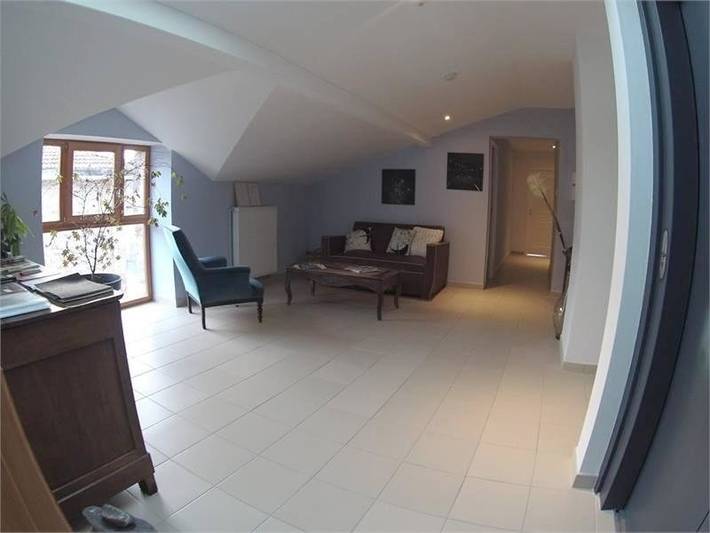 Location de vacances pour 2 personnes, avec vue et terrasse dans Belsentes - 2