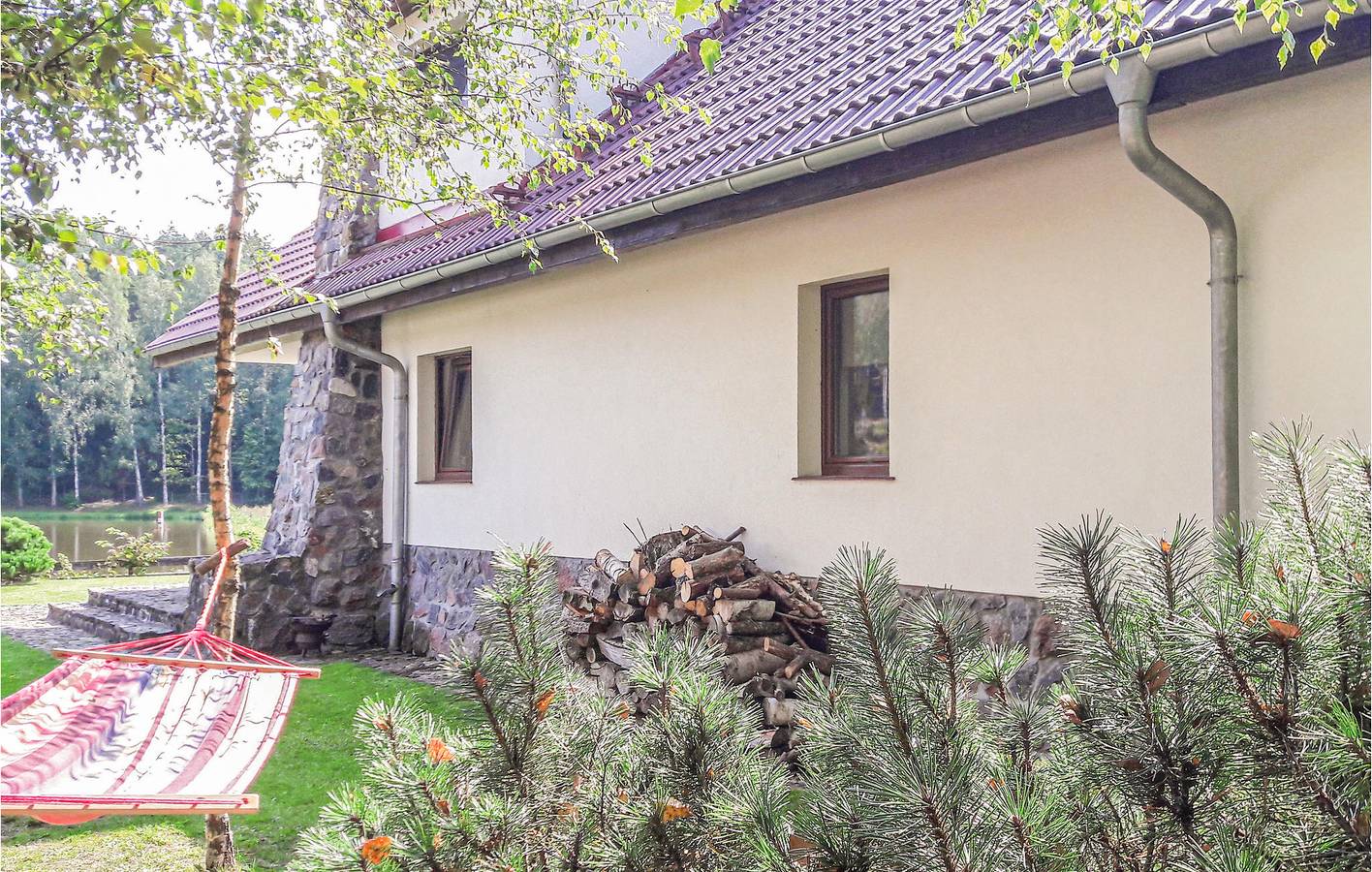 Ferienhaus für 8 Personen mit Terrasse in Powiat Olsztyński