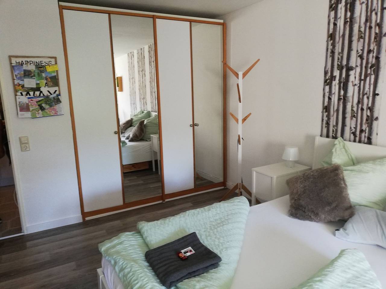 Ganze Wohnung, Ferienwohnung 'Lived-in' mit Bergblick, Balkon und Wi-Fi in Bad Urach, Albsteig Etappe 9