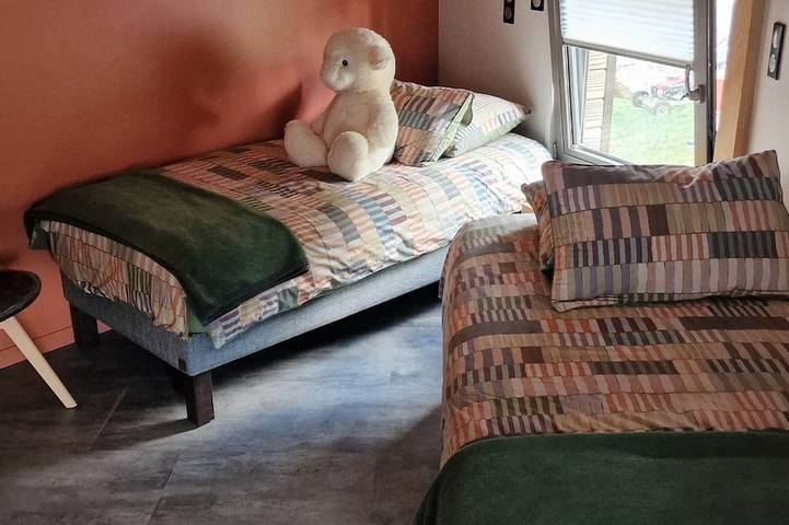 Location de vacances pour 6 personnes, avec balcon et jardin ainsi que jacuzzi et sauna, animaux acceptés à Laveline-du-Houx - 3