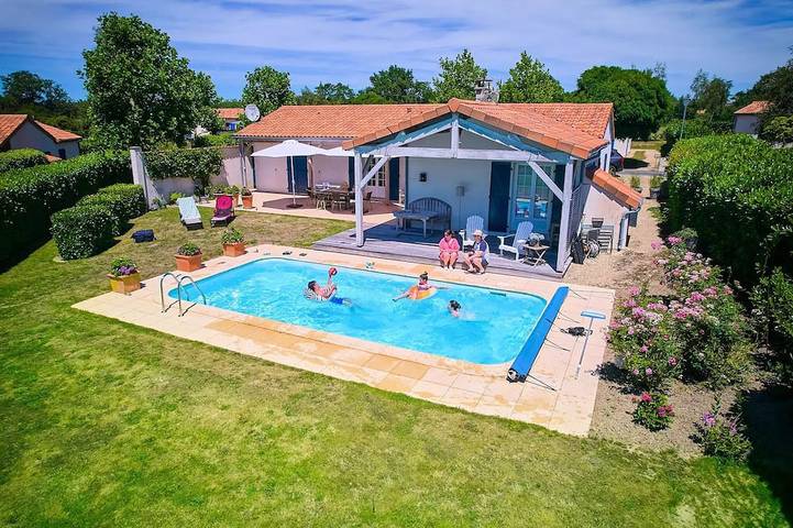 Villa voor 6 personen, met terras en zwembad, met huisdier - 1