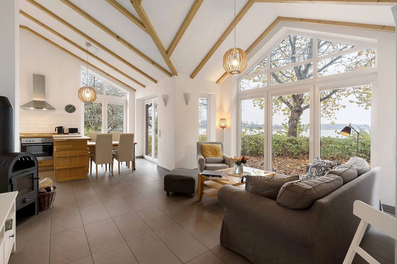 Ferienhaus 'Kirschuferhaus' mit Meerblick, privater Terrasse und Wlan in Kosel, Rendsburg-Eckernförde