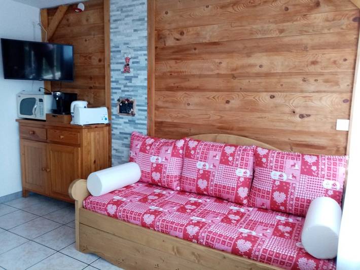 Gîte pour 4 personnes, avec terrasse à Cohennoz - 2