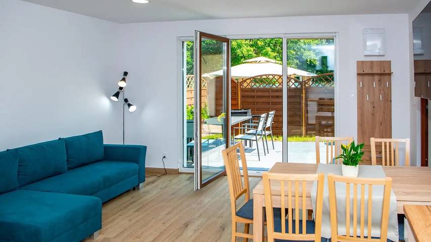 Camping für 8 Personen, mit Pool und Terrasse sowie Garten in Polnische Ostsee - 4