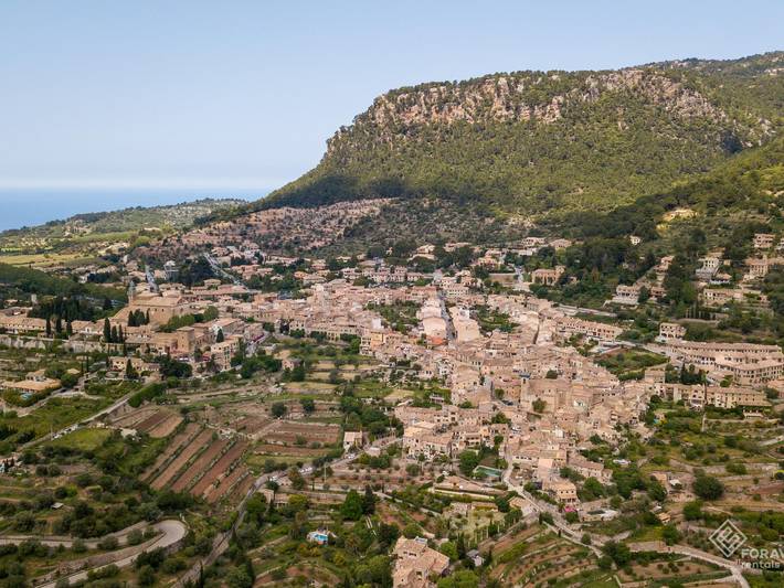 Finca für 12 Personen, mit Balkon/Terrasse und Garten sowie Pool in Valldemossa - 3