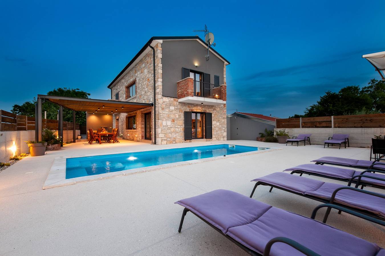 Villa für 8 Personen mit Garten in Kanfanar, Zentralistrien