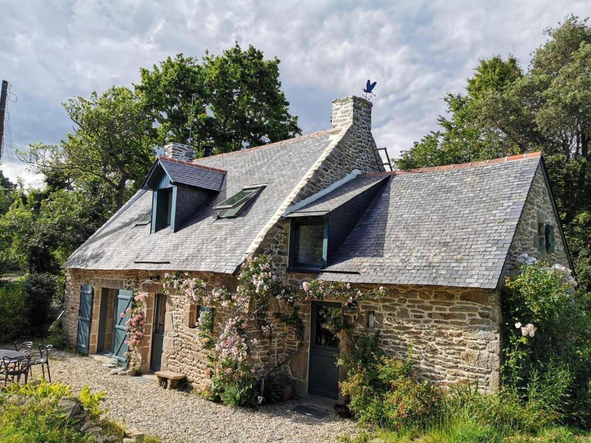 Two-Bedroom House in Arradon, Côte des Mégalithes