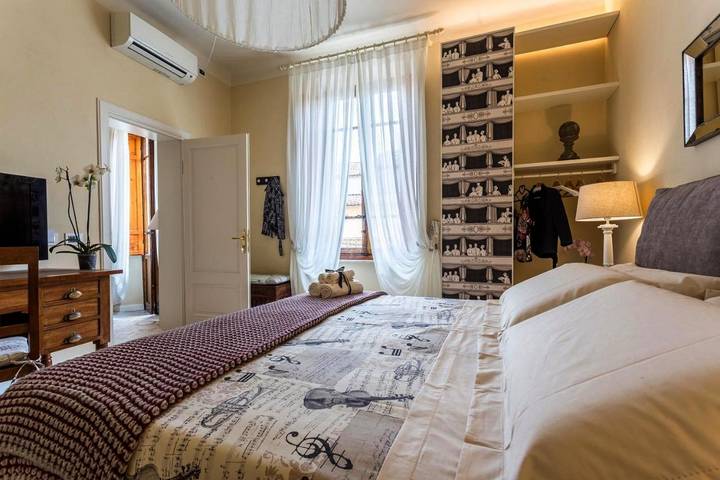 BnB für 2 Personen, mit Ausblick in Lucca