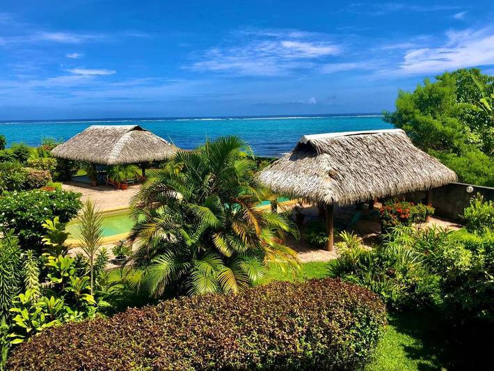 Appartement de vacances pour 4 personnes, avec piscine ainsi que vue et jardin
