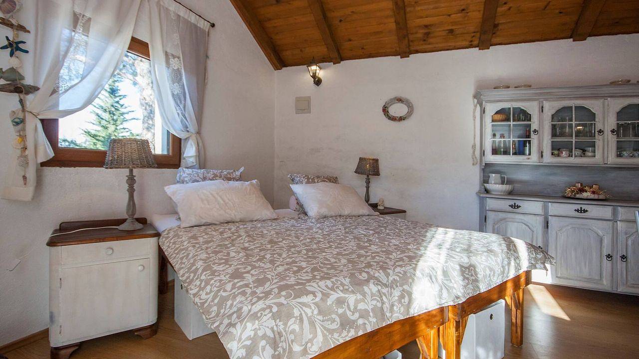Ganze Ferienwohnung, Ferienwohnung für 2 Personen (40 m²) in Zaton (Šibenik) in Raslina, Šibenik-Knin