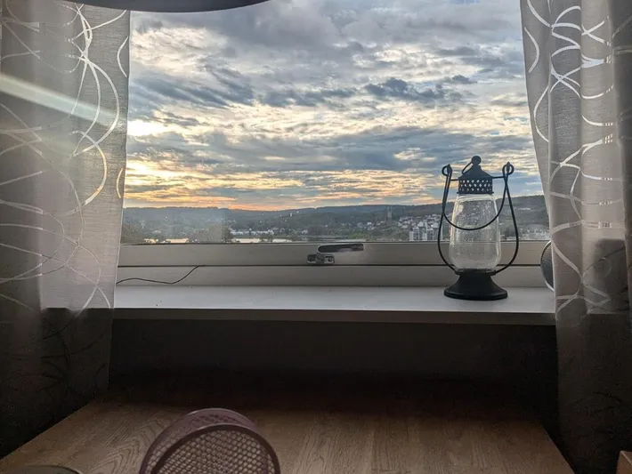 Ferienwohnung für 2 Personen, mit Balkon und Seeblick sowie Ausblick - 1