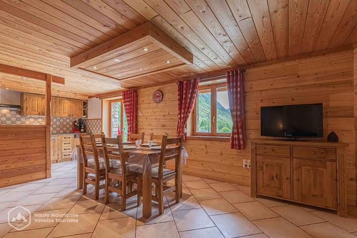 Chalet pour 6 personnes, avec vue et jardin à Bonneval-sur-Arc - 2